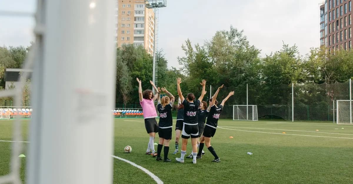 Découvrez les Merveilles du Handball Féminin : Histoire et Évolution